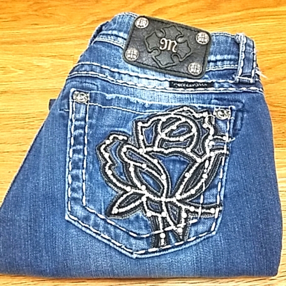 MISS ME VINTAGE CAPRI JEANS WOMEN'S 26x25 JUNIOR'S FADED GIRLS DENIM